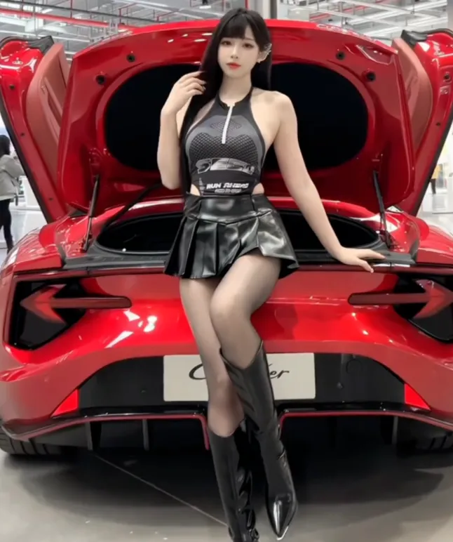 知名二次元女主播雯粥粥泪洒直播间，粉丝白嫖行为引众怒？