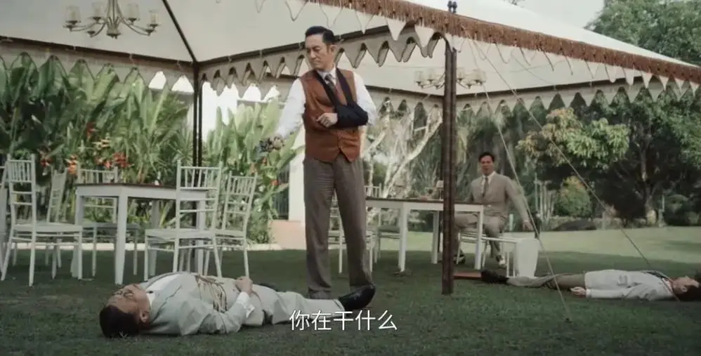 《狮城山海》：直到六六被杀，才明白出卖父亲的振东最适合当帮主_《狮城山海》：直到六六被杀，才明白出卖父亲的振东最适合当帮主_