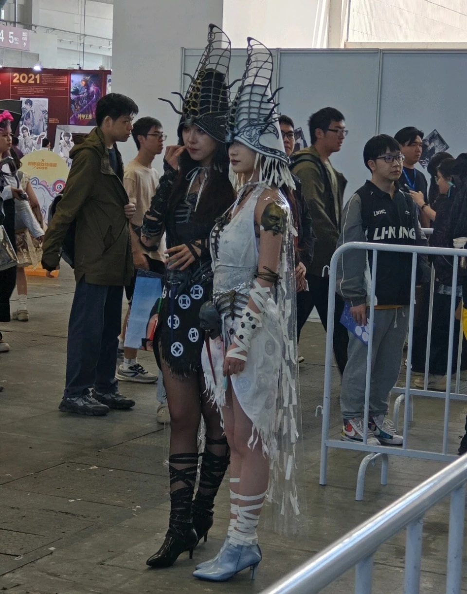 《明末：渊虚之羽》首次线下试玩开启，除国区外所有区永久涨价！__《明末：渊虚之羽》首次线下试玩开启，除国区外所有区永久涨价！