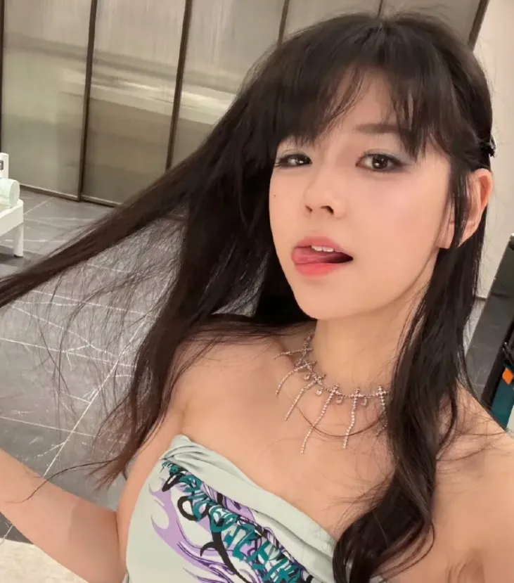 沫子热度下滑，蓝战非当年指出问题关键，直言不擦边没人看_沫子热度下滑，蓝战非当年指出问题关键，直言不擦边没人看_
