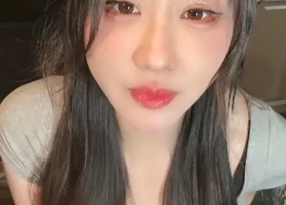 女主播兔兔是谁__主播兔子轩