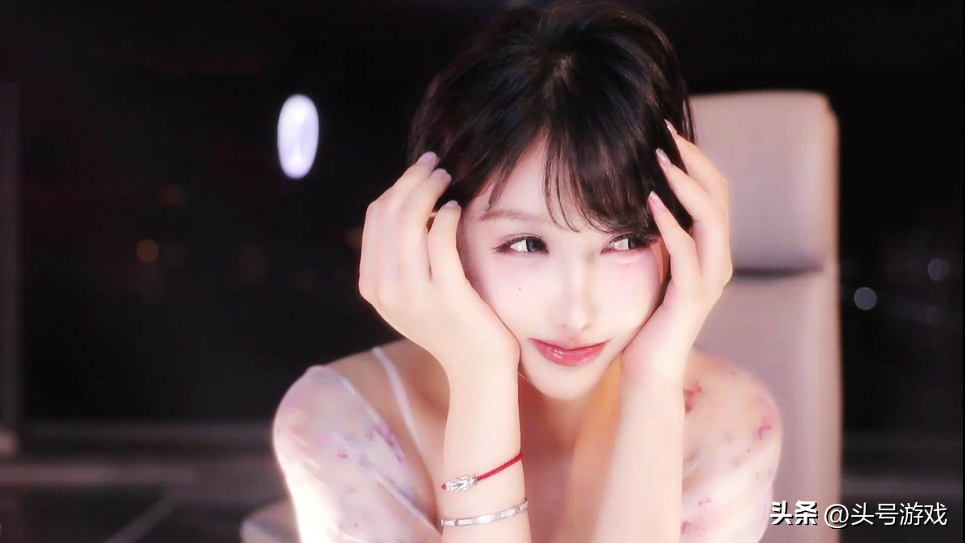 主播结婚请42位明星__有主播嫁给大哥的吗