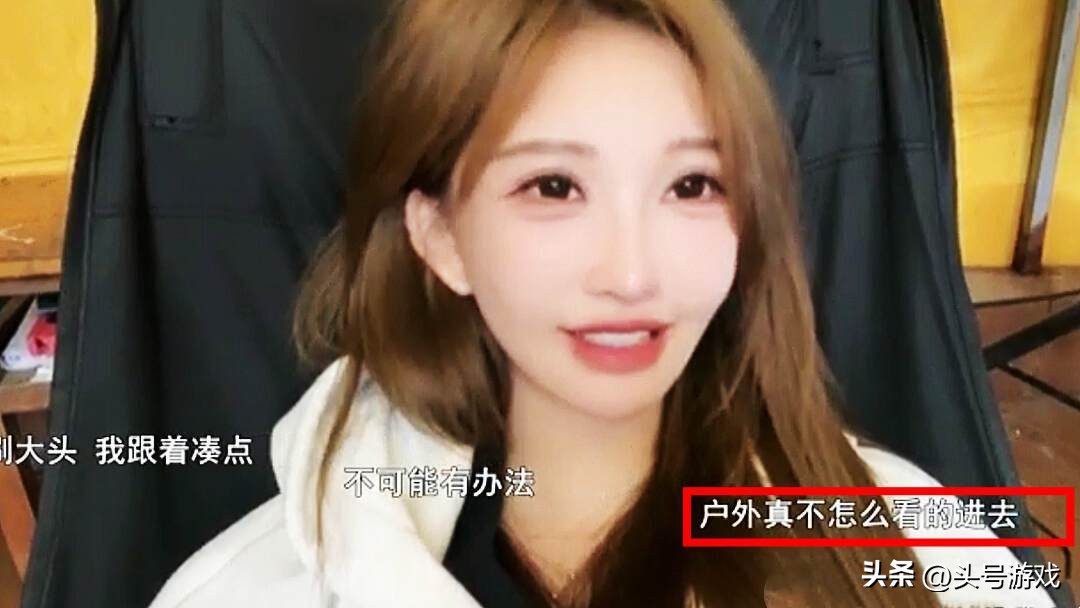 美女跳舞掀裙子漏安全裤_底线漏电是怎么回事_