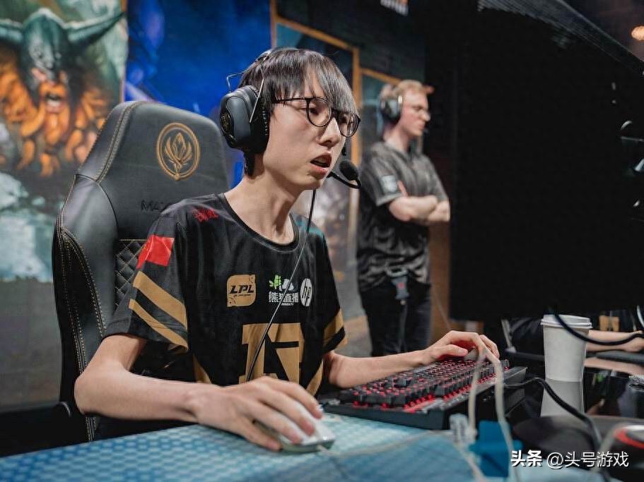 LOL前职业选手mlxg曾实力超强？如今为何有人直播做的越来越差？