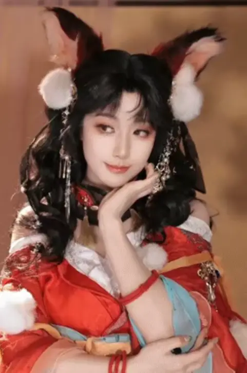 这游戏连张柏芝都上瘾！李艺彤为其仿妆竟一夜屠榜？__这游戏连张柏芝都上瘾！李艺彤为其仿妆竟一夜屠榜？