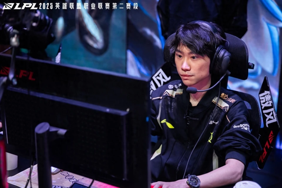 NIP与IG再对决！IG 2-0复仇，过程惊险？你绝对想不到