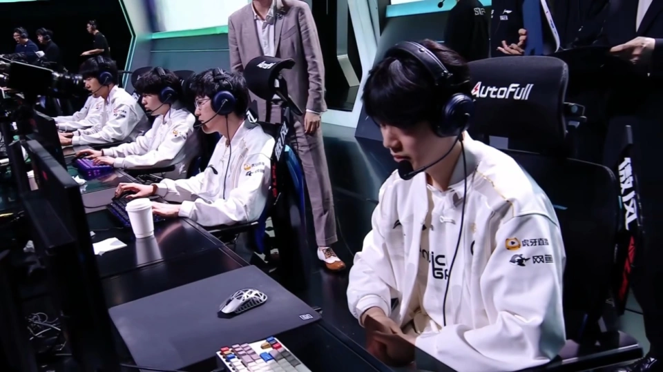 LPL 重磅对决！IG 复仇 NIP，这场比赛为何能引爆舆论？