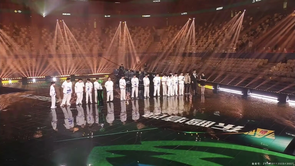 LOL老头杯韩国队夺冠！Wei冲上韩服第4，前IG打野重返赛场_LOL老头杯韩国队夺冠！Wei冲上韩服第4，前IG打野重返赛场_