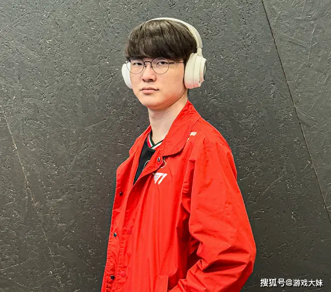 关于代言产品的说说_夸代言人的说说_