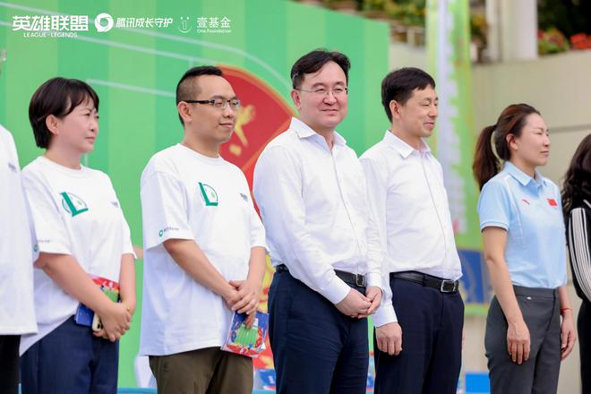 _怎样喝牛奶长高_泰盛集团与山鹰国际关系