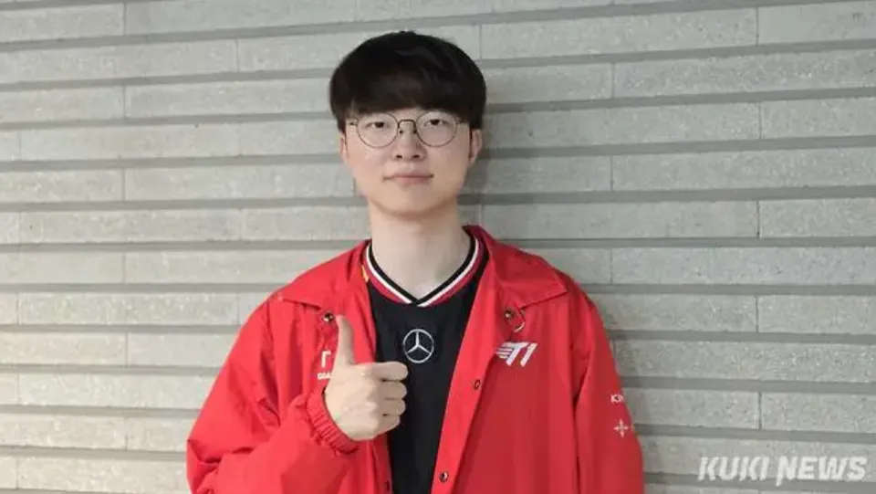 陈丹青力挺雷艳红__小狗职业生涯战队