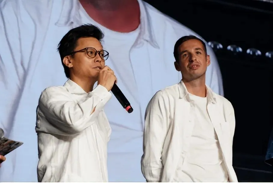 爱到房倒屋塌下载__麒麟珠宝是什么牌子