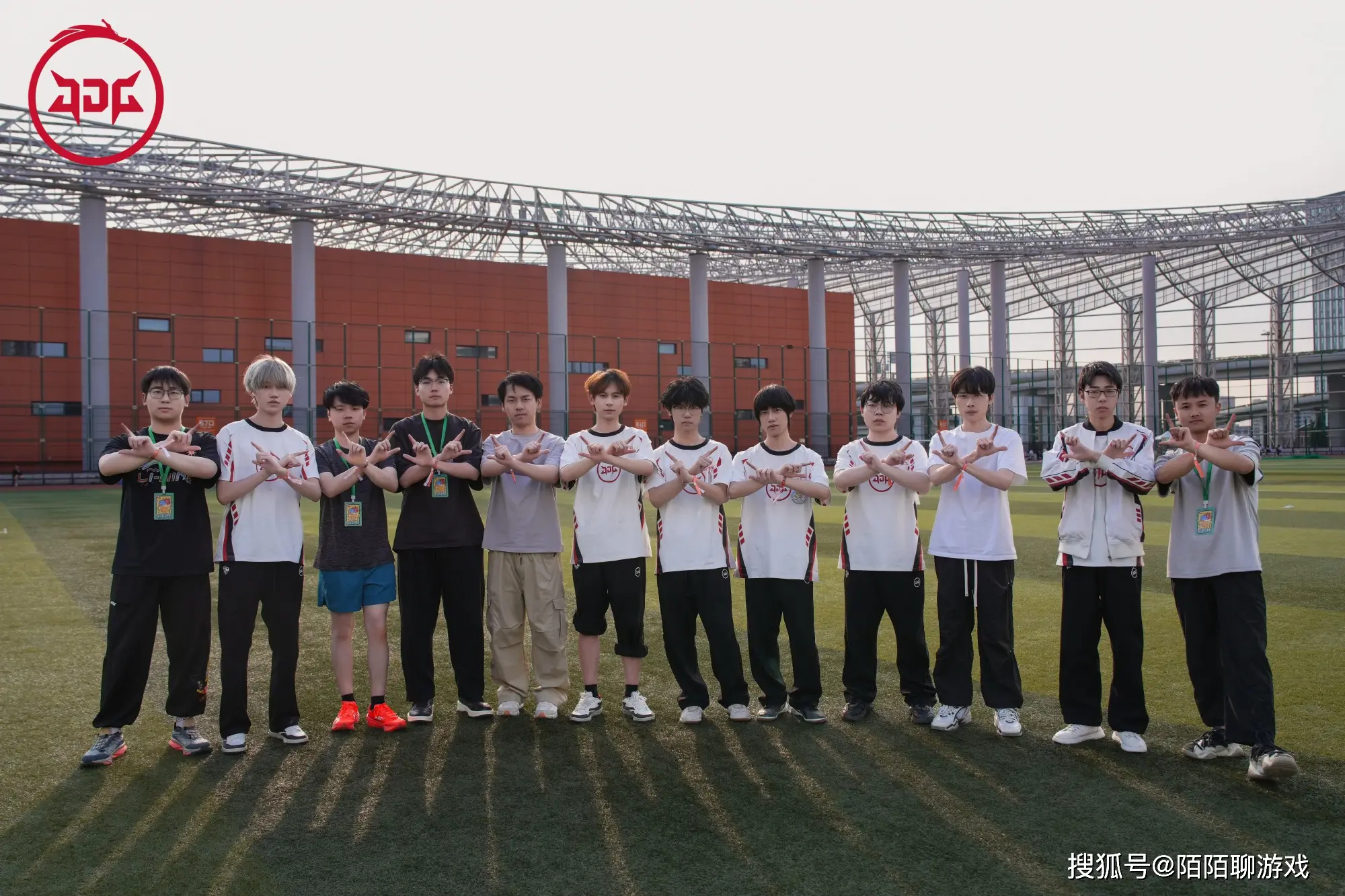 JDG2000万陪太子玩了两年，夏季赛再出不了B组，JDG将抛弃无畏！__JDG2000万陪太子玩了两年，夏季赛再出不了B组，JDG将抛弃无畏！