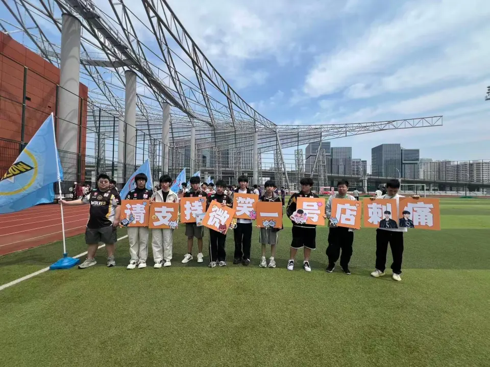狼队官宣新阵容，向鱼携风萧租借加盟，SK获粉丝支持__狼队官宣新阵容，向鱼携风萧租借加盟，SK获粉丝支持