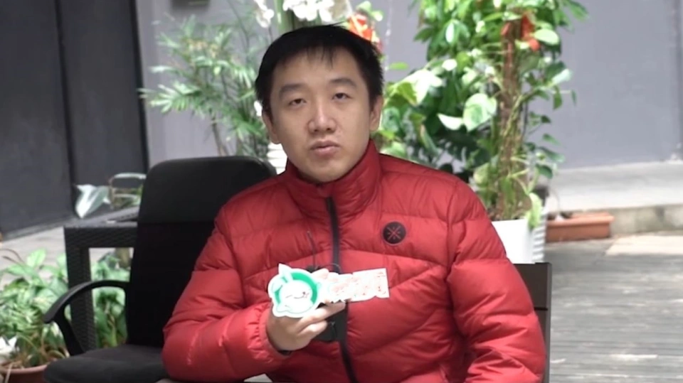 LPL御三家独苗晋级季后赛！电竞逃兵泪洒赛场：跟大家说声对不起_LPL御三家独苗晋级季后赛！电竞逃兵泪洒赛场：跟大家说声对不起_