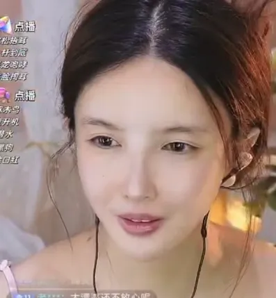助眠女主播感慨以前千元定制大有人买，现在几十无人收，感慨自己太冰清玉洁，不愿意付出，导致自己收益不好！网友热评：要脸吗？__助眠女主播感慨以前千元定制大有人买，现在几十无人收，感慨自己太冰清玉洁，不愿意付出，导致自己收益不好！网友热评：要脸吗？