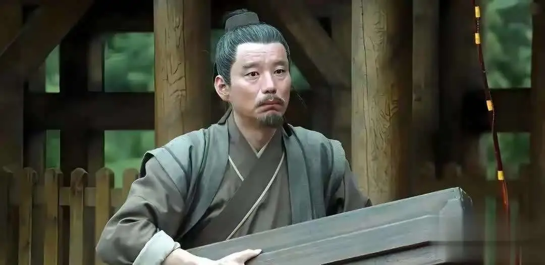 王仙芝天下无敌，为何被剑九黄毁去袖袍，被王小屏一剑穿胸？_王仙芝天下无敌，为何被剑九黄毁去袖袍，被王小屏一剑穿胸？_