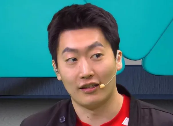 LPL的人全都在搞跨界，希然参加《歌手》后，管泽元也出现在综艺节目里__LPL的人全都在搞跨界，希然参加《歌手》后，管泽元也出现在综艺节目里