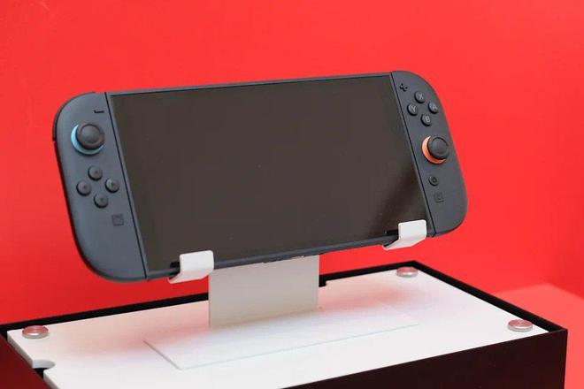 6月5日Nintendo Switch 2推出！有人竟提前拿到真机？