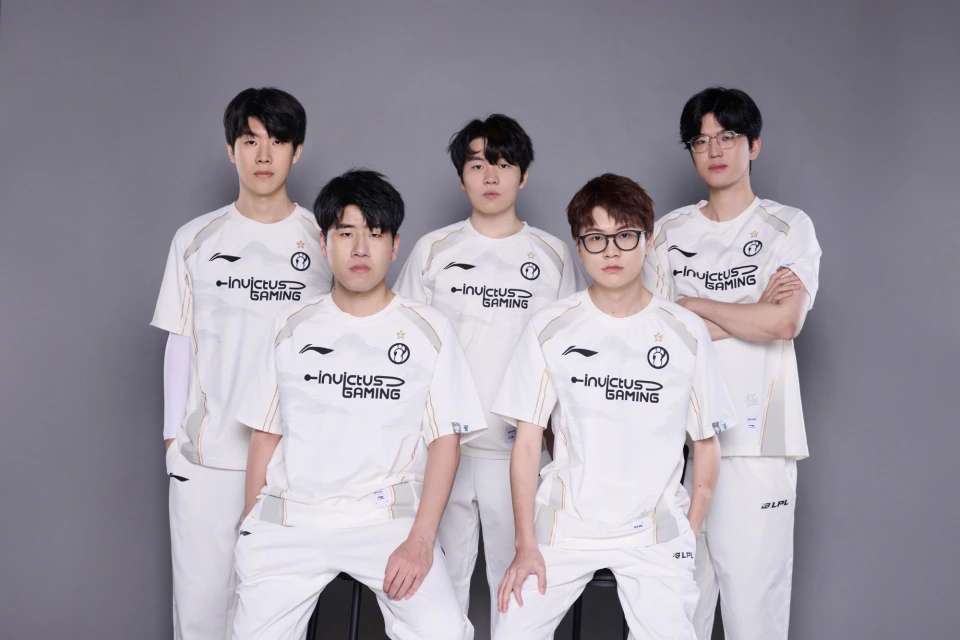BLG 3-0 横扫 IG！这场比赛为何赢得如此轻松？