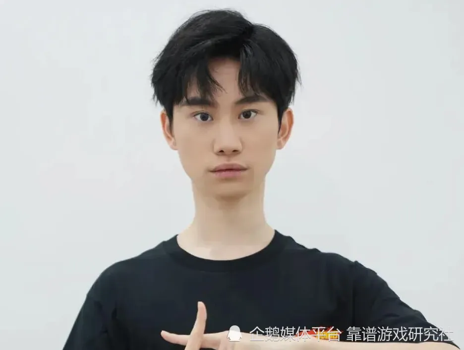 LOL：Uzi名人堂皮肤碰瓷LWX，Doinb宣布退出电竞圈，以后不打比赛了__LOL：Uzi名人堂皮肤碰瓷LWX，Doinb宣布退出电竞圈，以后不打比赛了