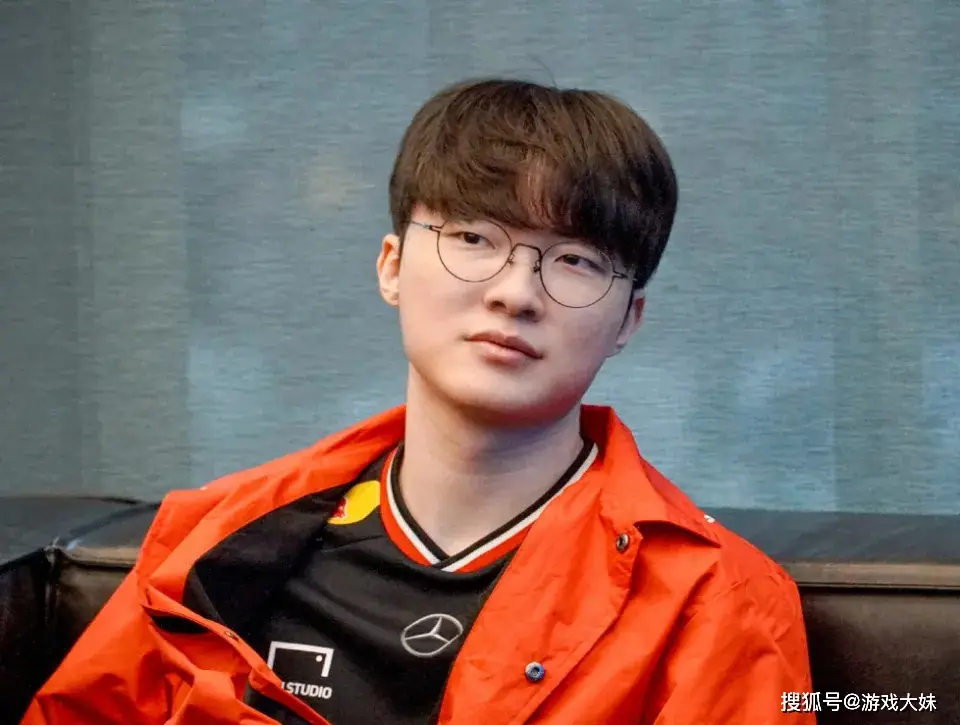T1老板辟谣Faker队霸传闻！他竟无权决定队友去留？