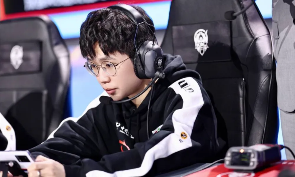 无法逾越的鸿沟下一句__无法逾越的红花