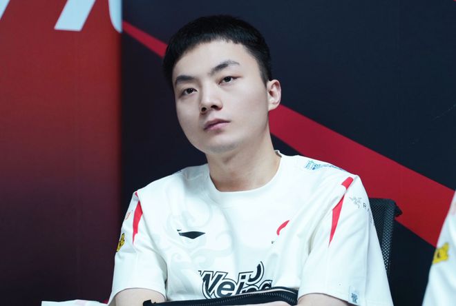 WBG 1-3 不敌 AL 跌入败者组，AD 选手 Light 太怂引众怒？