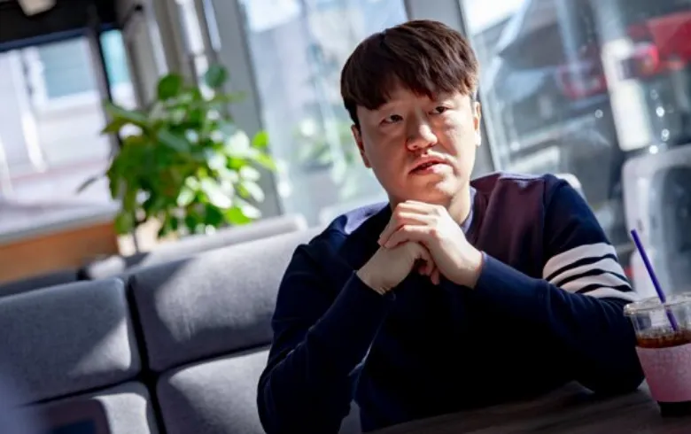 驾照教练想要钱怎么办_世界杯预算赛亚洲赛制_