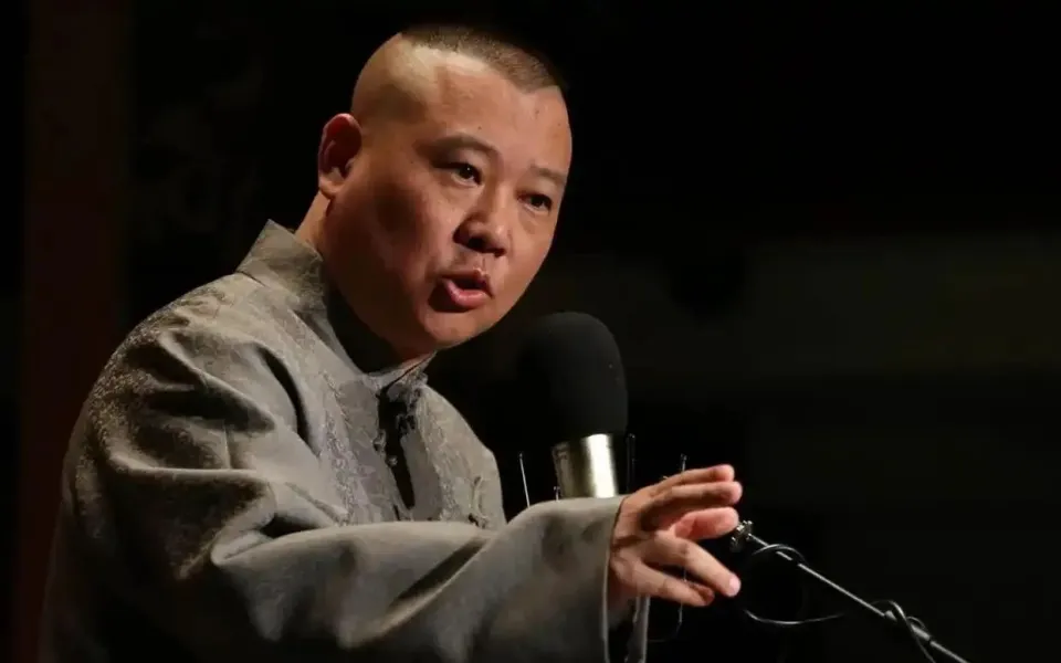 举报父母违法行为_音效举报家长判人格死刑的案例_