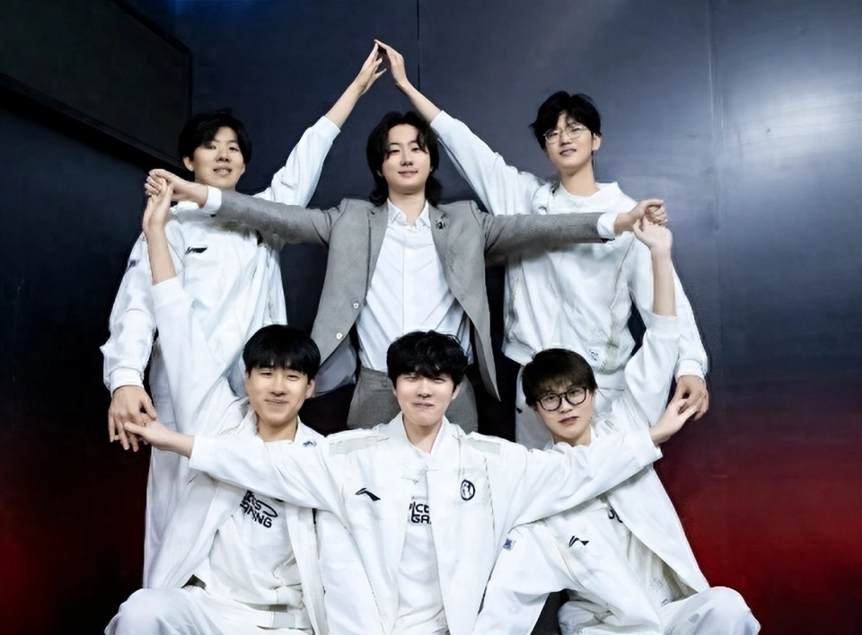 IG击败WBG晋级，Shy哥激动呐喊，丹尼BP被夸，宁王脸疼__IG击败WBG晋级，Shy哥激动呐喊，丹尼BP被夸，宁王脸疼