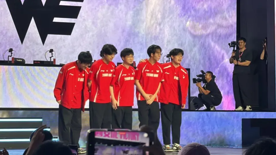 LPL 淘汰赛 WE 鏖战五局 3-2 击败 TES 挺进四强！最年轻队伍有多猛？