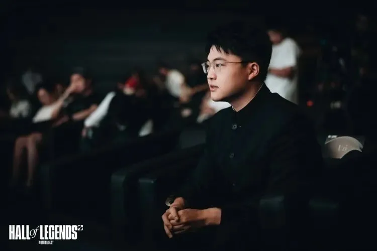电竞甜文男女主都是电竞选手_cf职业电竞选手工资排行_