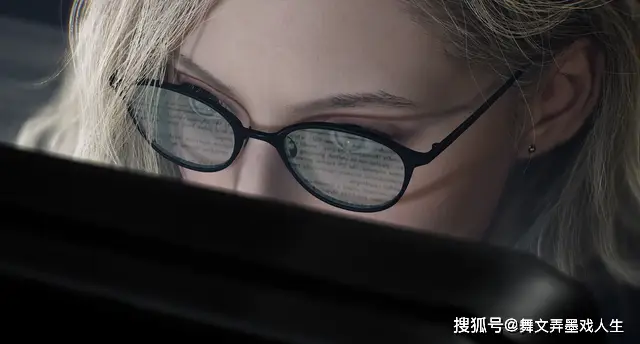 得到认可英语_生化危机蕾的扮演者_