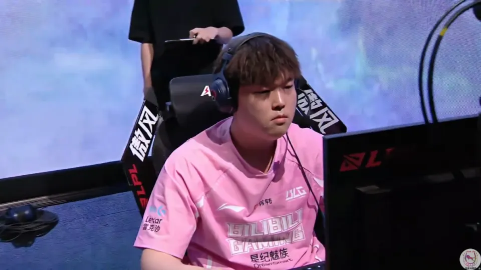 Shanks丝滑刀妹击败Bin拿选边权！AL赢下BLG晋级MSI__Shanks丝滑刀妹击败Bin拿选边权！AL赢下BLG晋级MSI