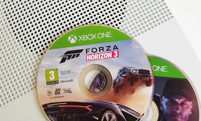 Xbox 竟逐步放弃实体游戏光盘？玩家不满背后藏着啥秘密