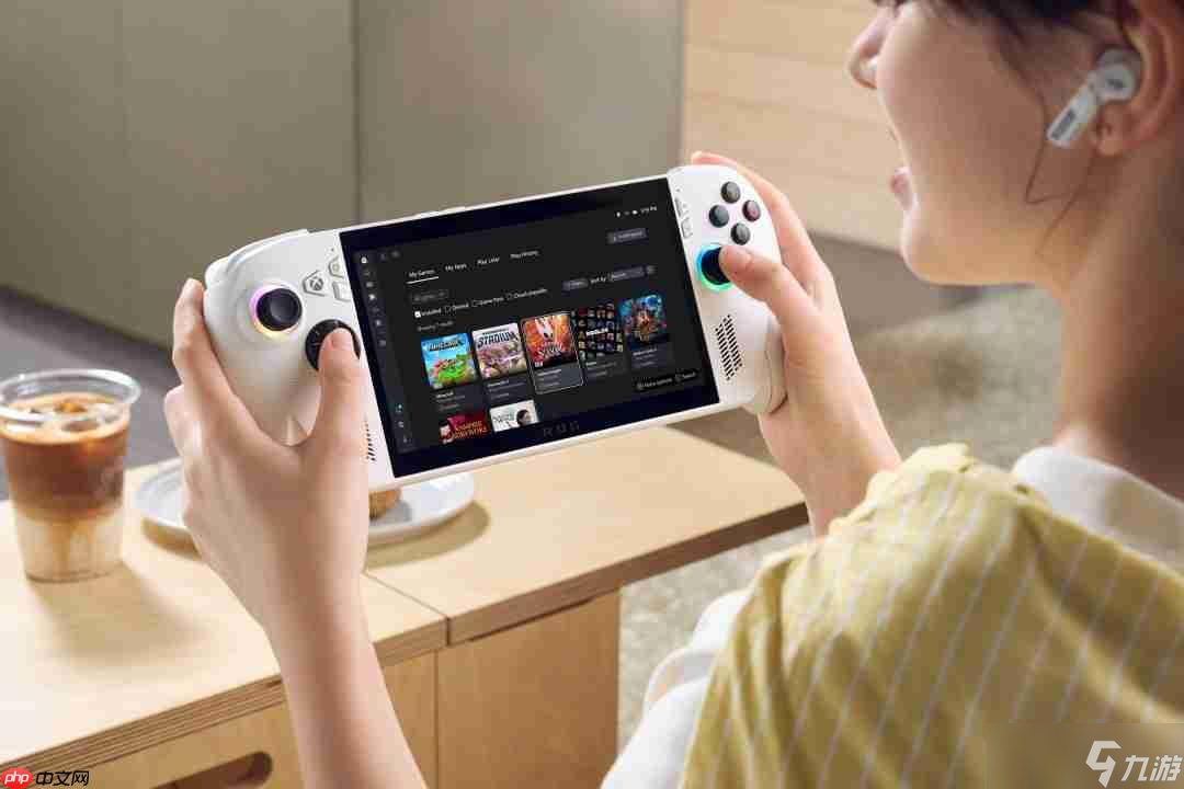 微软与华硕联手的掌机ROG xbox ally x亮相！能引领掌机市场变革？