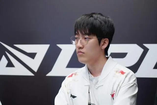 exo之复仇公主霸气回归_女主霸气复仇文_
