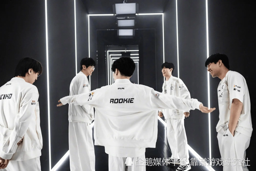LOL：BLG战队让一追三击败IG，成功晋级MSI，Rookie实锤最大战犯_LOL：BLG战队让一追三击败IG，成功晋级MSI，Rookie实锤最大战犯_