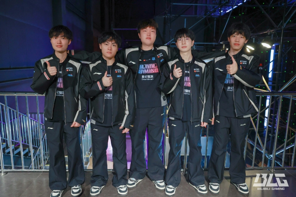LPL 第二赛段决赛爆冷！Bin 的话竟登上热搜？昔日大王何去何从