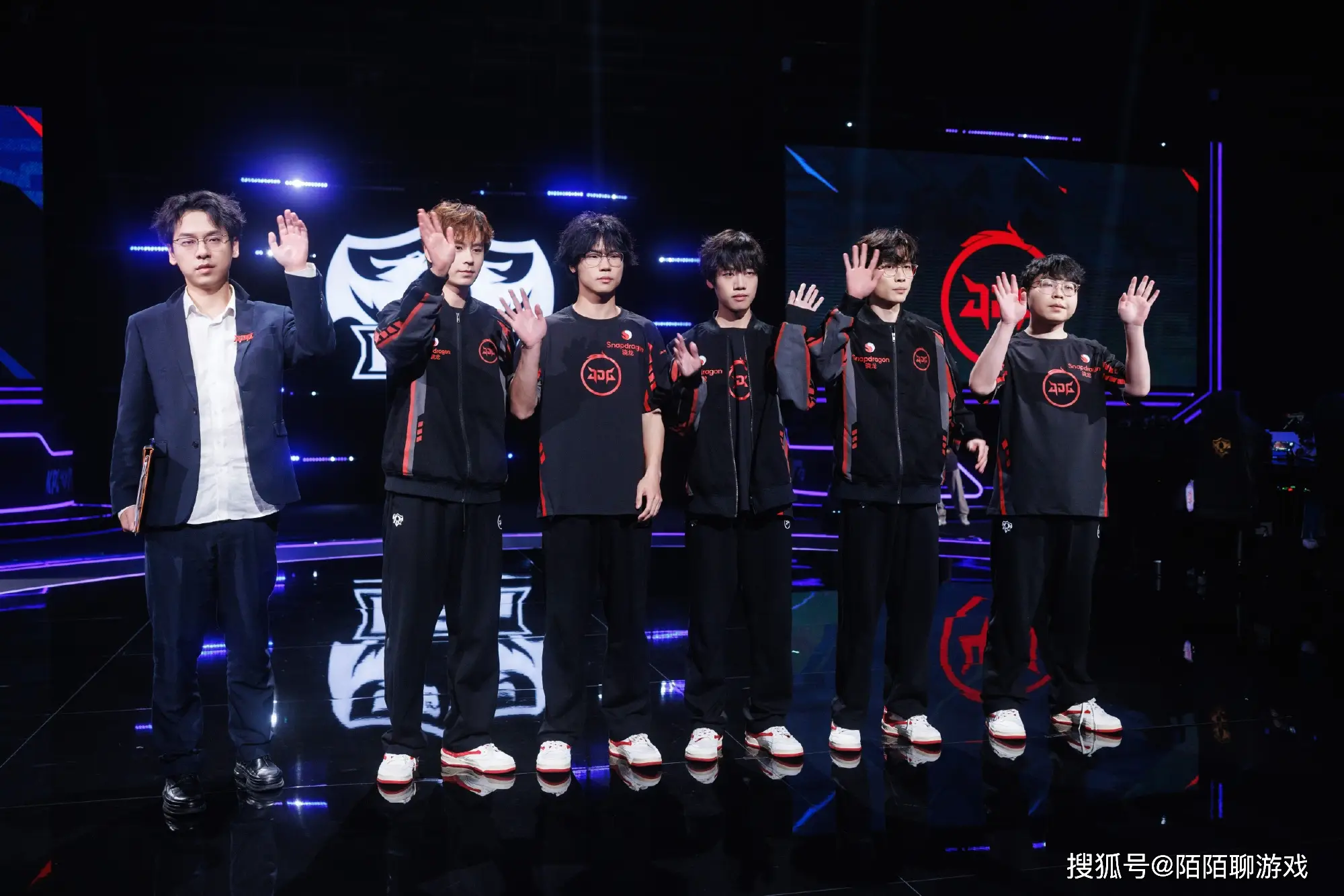 夏季赛第二周战报：狼队四连胜晋级S组，AG重返榜首，JDG有望S组！__夏季赛第二周战报：狼队四连胜晋级S组，AG重返榜首，JDG有望S组！