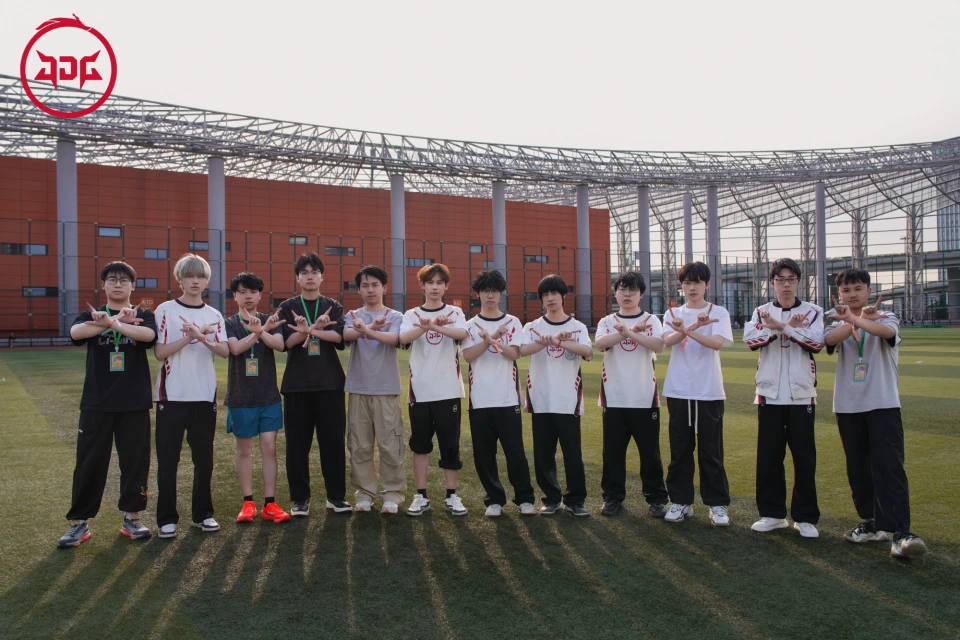 _KPL红榜：JDG除无畏外四人包揽MVP，妖刀五连绝世，AG大场17连胜！_四连绝世是什么意思