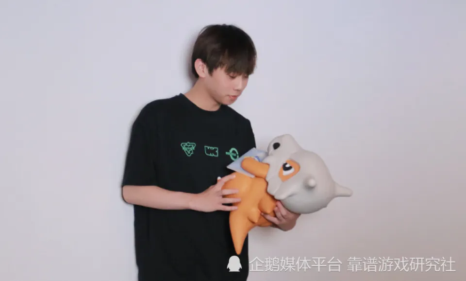 _LOL：TES-刘青松确定被斩，三个辅助前来试训，JDG战队上单三选一_LOL：TES-刘青松确定被斩，三个辅助前来试训，JDG战队上单三选一