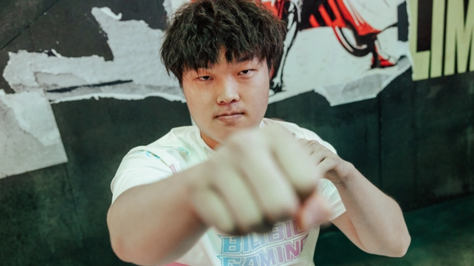 LPL首位“单挑第”选手诞生！9场Solo只赢2场，DK官宣新教练加盟_LPL首位“单挑第”选手诞生！9场Solo只赢2场，DK官宣新教练加盟_