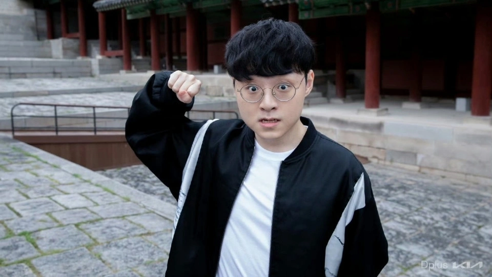 LPL首位“单挑第”选手诞生！9场Solo只赢2场，DK官宣新教练加盟__LPL首位“单挑第”选手诞生！9场Solo只赢2场，DK官宣新教练加盟