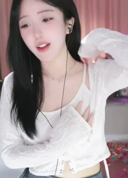 _呆妹昨晚直播回放_呆妹现状