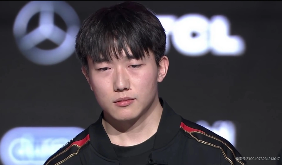 LPL转会争夺激烈,JKL处境危险,JDG加入争夺,TES辅助出现变数__LPL转会争夺激烈,JKL处境危险,JDG加入争夺,TES辅助出现变数