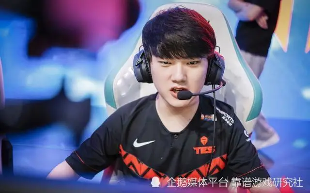 TES选手变动引热议！没进MSI如何补强争世界赛名额？