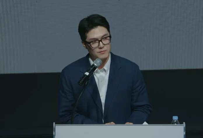 刚结束的周末！T1举办粉丝座谈会，Zeus续约争议咋回事？