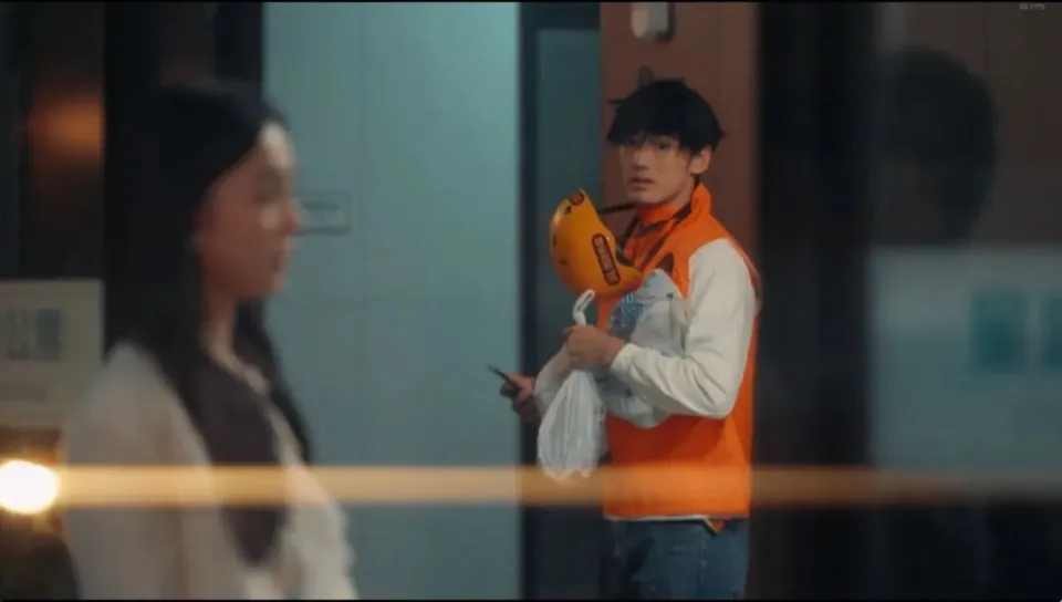 _畅销第一被骂翻天：《捞女游戏》火得莫名其妙_畅销第一被骂翻天：《捞女游戏》火得莫名其妙